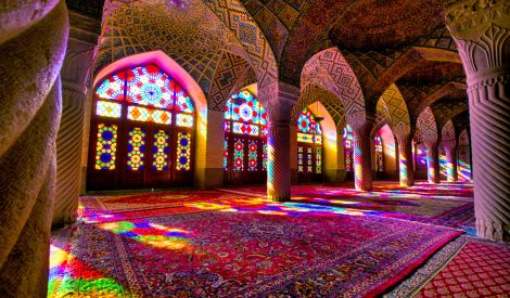 نداء روح اللَّه: المسجد والمنبر
