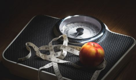 شباب: مشكلتي: الطعام...