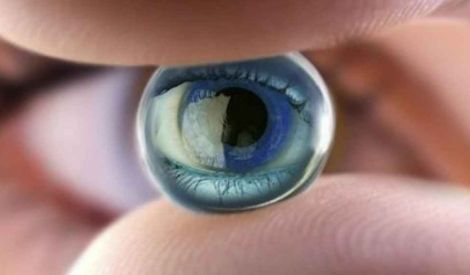 تطوير تلسكوب دقيق يُزرع داخل العين لتحسين البصر عند كبار السن‏
