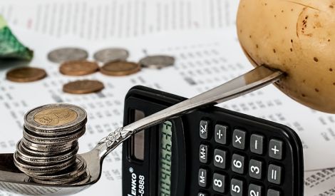 صاحب شركة يقتسم ثروته مع عماله