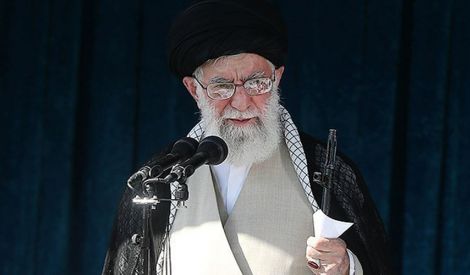 مع الإمام الخامنئي: كيف نواجه العدوّ؟(3)(*)