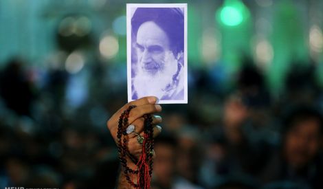 مراقب: القائد في قلوب الأبطال الأمريكيين