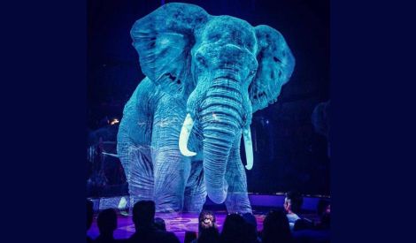 أشكال تطفو في الهواء