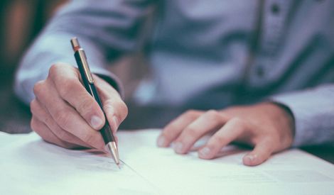 حتّى لا يتنازع الإخوة في الميراث