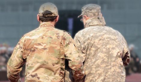 اخرج إلى الضوء | عندما يكون القائد أباً للمجاهدين