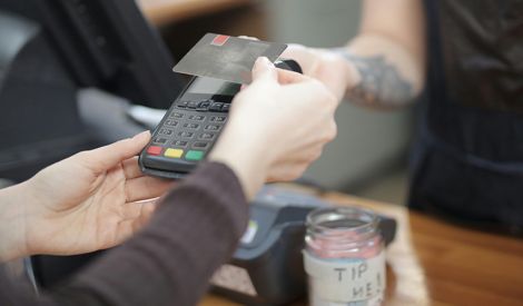 آخر الكلام | فتاة «الكاشيير»