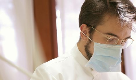 فقه الولي | من أحكام مهنة الطبّ