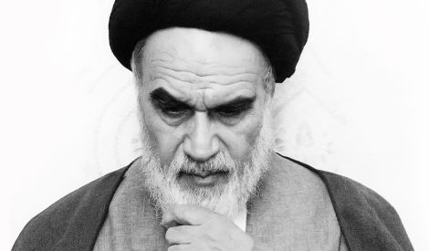 نور روح الله | تمسّكـوا بالوحدة الإسلاميّة*

