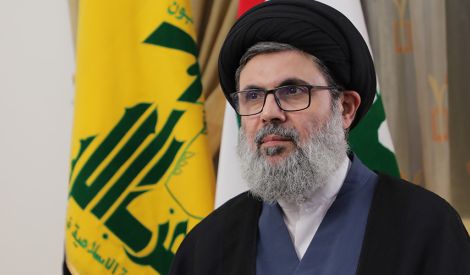 قيادة السيّد هاشم: حـزمٌ فـي ليـن
